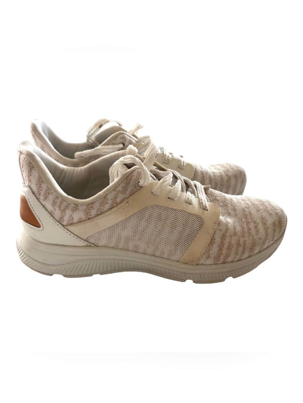 Avia White with Beige Gold Accents Athletic Sneakers SZ 7 Worn 1X